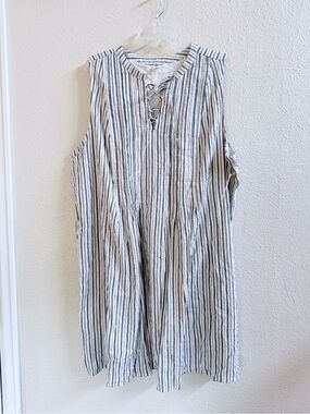 NWT Old Navy white blue stripe sleeveless dress